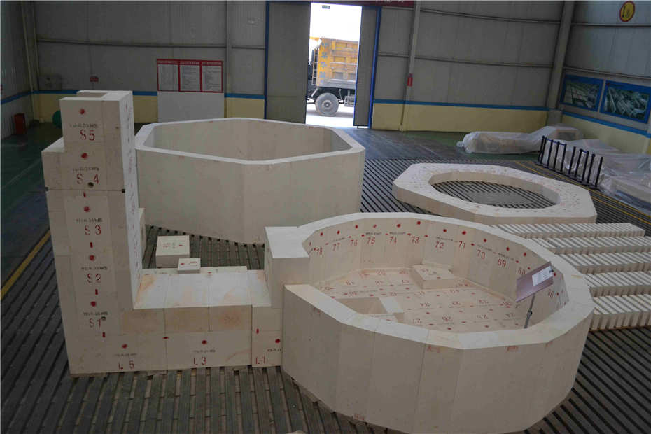 山東黑山玻璃集團